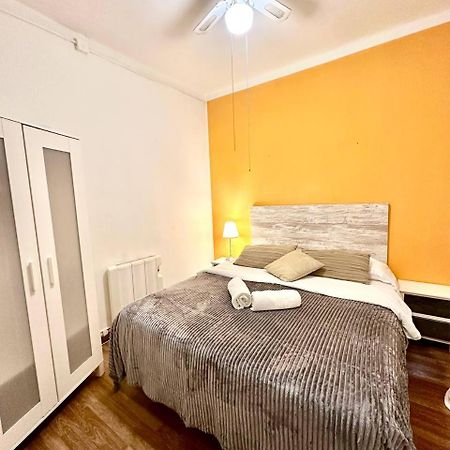 Big And Bright Apartment Bcn Barcelona Luaran gambar